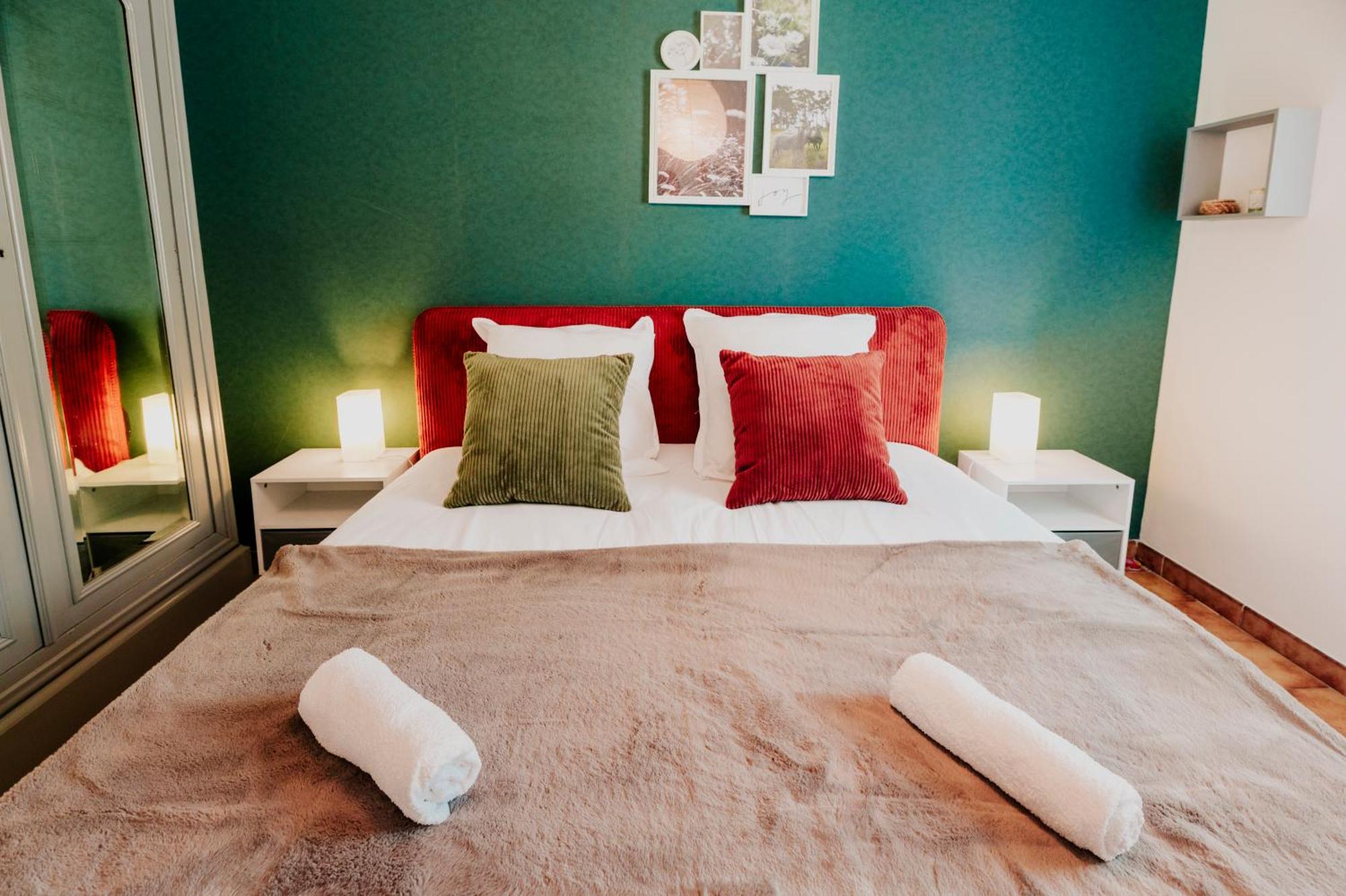 Netflix - Lit Queen Size - Terrasse Plein Sud - Climatisation - 2'Centre-Ville - 6'Mer - Parking Prive - 56M2 - L'Olivine - Offre Speciale La Londe-les-Maures Dış mekan fotoğraf